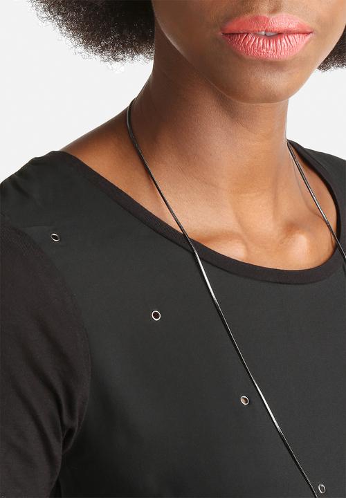 Vero Moda - Alaia Eyeled Top