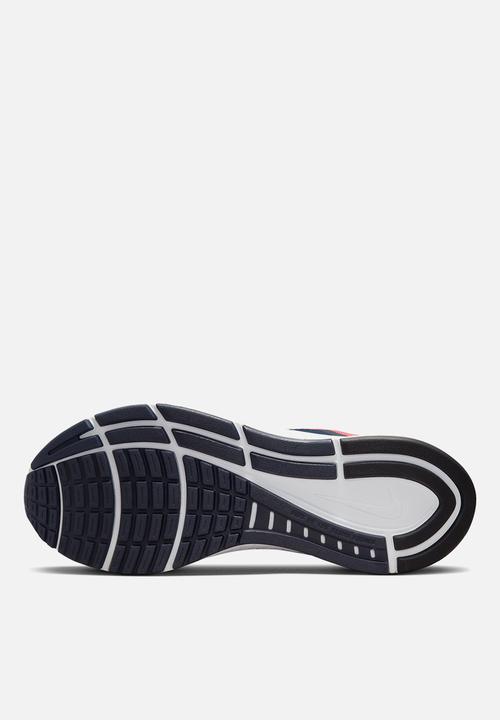 Nike - Nike Structure 24