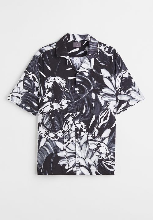 H&M - Relaxed fit patterned resort shirt - black/patterned