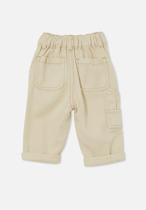 Cotton On - Kai baby carpenter jean - albany ecru