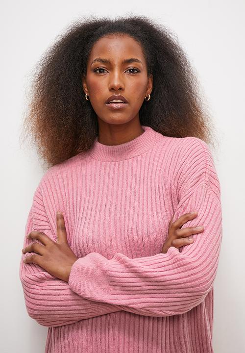 edit - Longer length pullover - mid pink