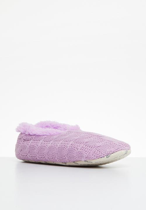 snoozies!® - Keep me in stitches slipper - mauve