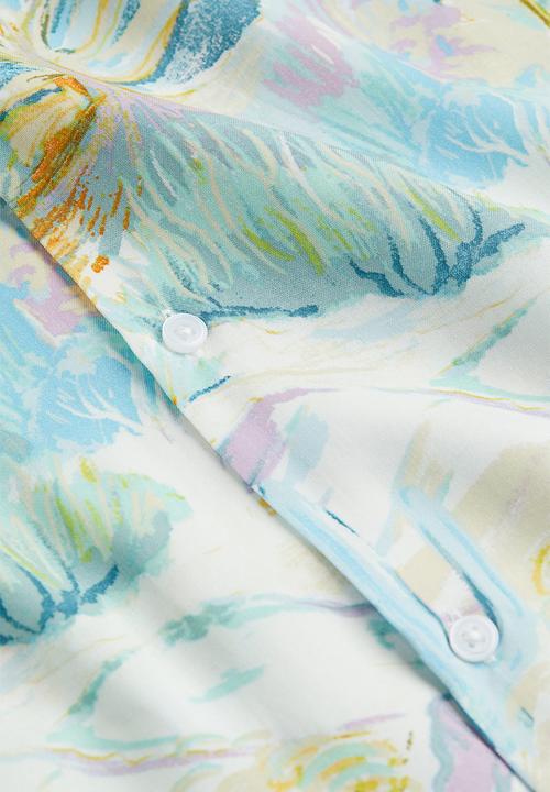 H&M - Relaxed fit patterned resort shirt - light blue/patterned