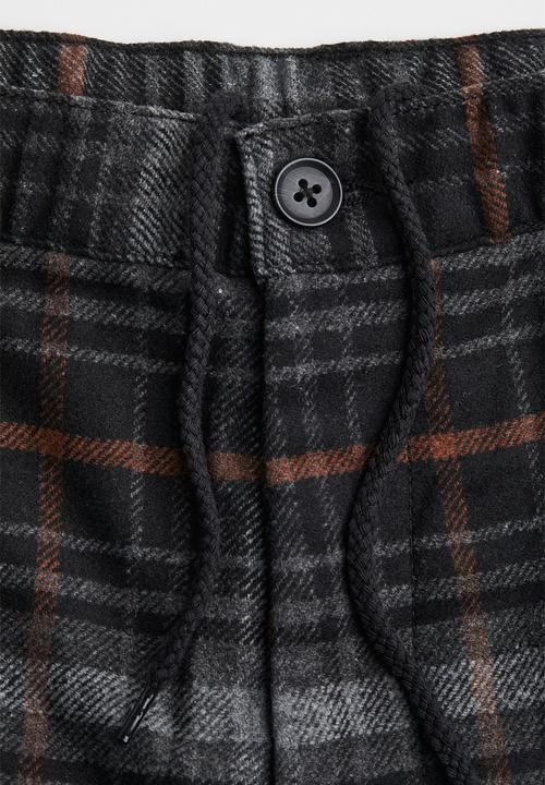 H&M - Relaxed fit wool-blend twill trousers - brown& black checked