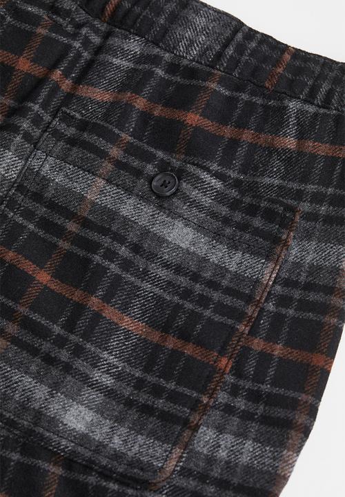 H&M - Relaxed fit wool-blend twill trousers - brown& black checked