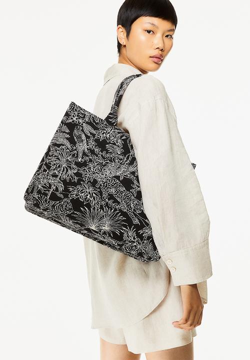 H&M - Jacquard-weave handbag - black/patterned