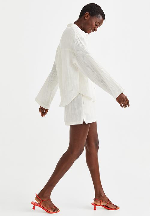 H&M - Crinkled cotton shirt - cream