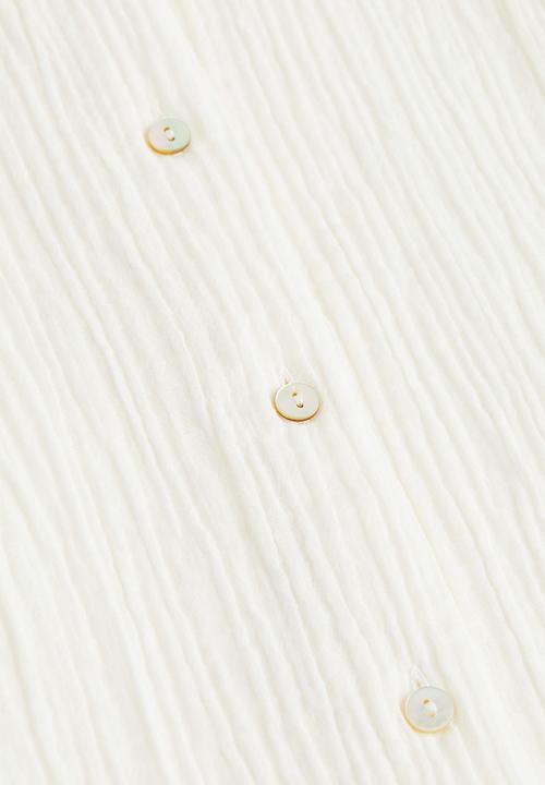 H&M - Crinkled cotton shirt - cream
