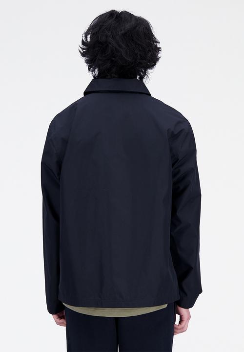 New Balance  - Nb essentials essentials re-imagined jacket - black