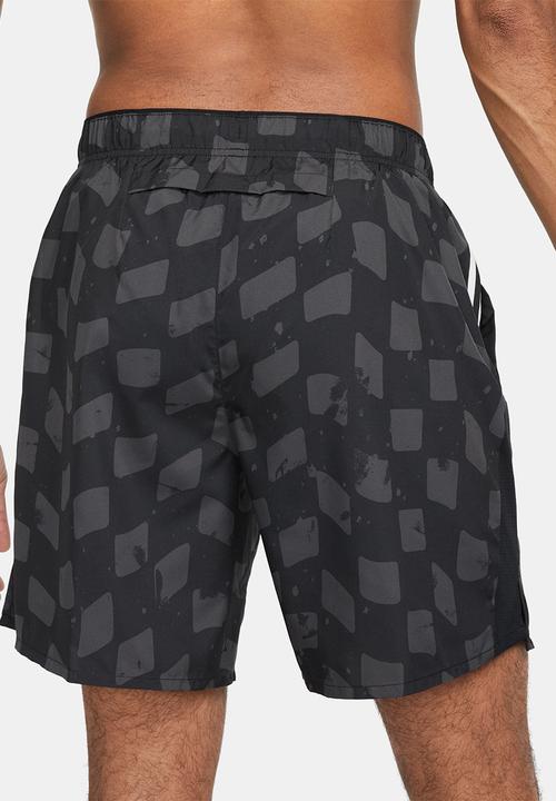 Nike - Nike Dri-FIT Challenger 7" Unlined Running Shorts