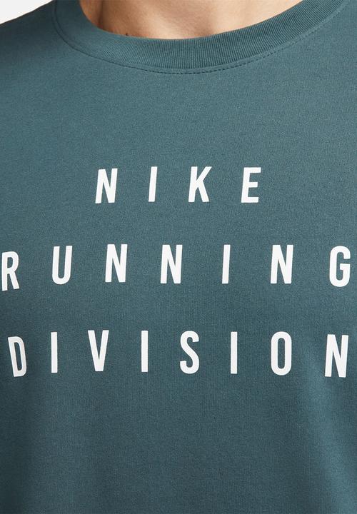 Nike - Nike Dri-FIT Run Division Running T-Shirt