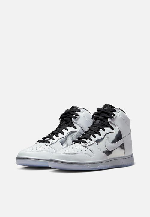 Nike - Dunk High SE