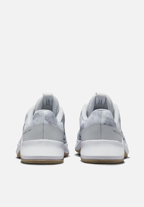 Nike - MC Trainer 2 premium - photon dust/cool grey-white-khaki