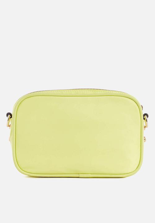 GUESS - Eco gemma crossbody camera - light lime