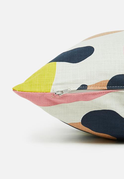 Sixth Floor - Colio cushion cover - multi