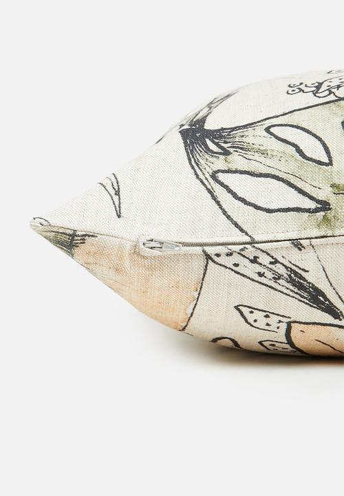Sixth Floor - Aruta cushion cover - neutral 