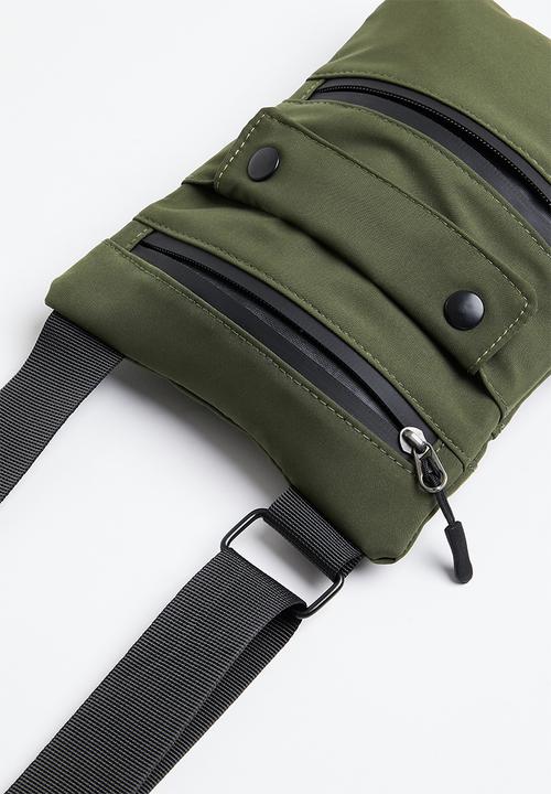 Superbalist - Tevia flight bag - khaki
