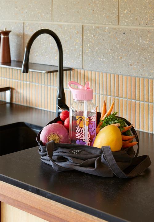 Typo - Drink it up bottle - abstract floral clear