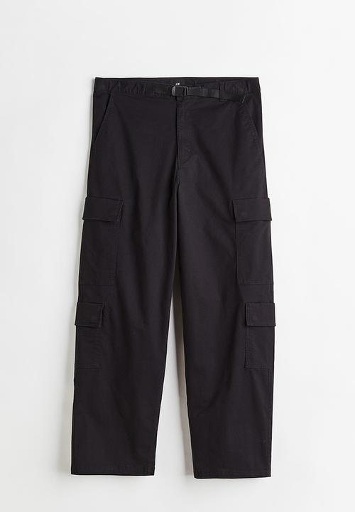 H&M - Loose fit cargo trousers - black