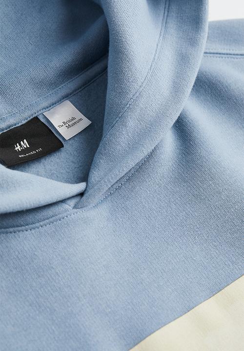 H&M - Relaxed fit hoodie - light blue/the british museum
