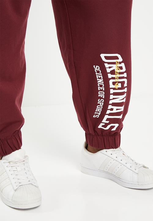 adidas Originals - Plus science sprt pant w - shadow red