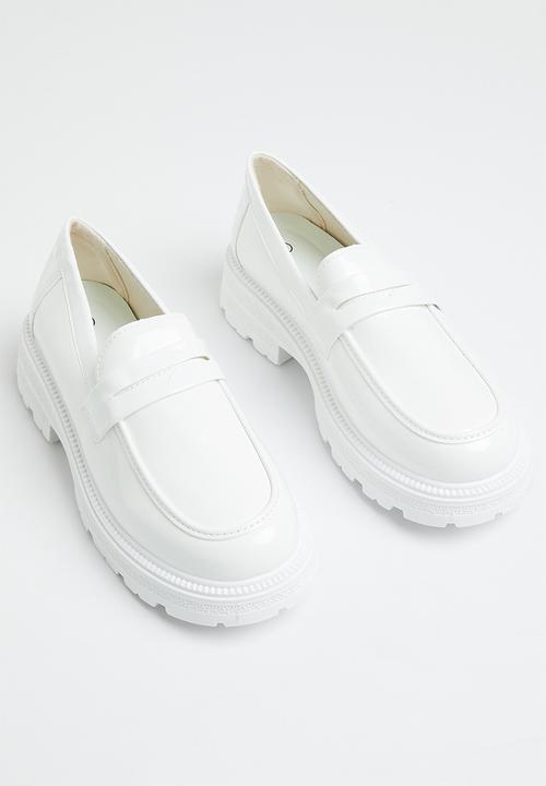 Superbalist - Chloe loafer - white
