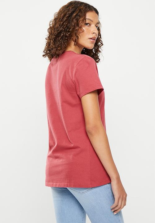 Levi’s® - The perfect tee - earth red