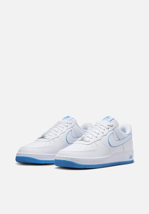 Nike - Air Force 1 '07