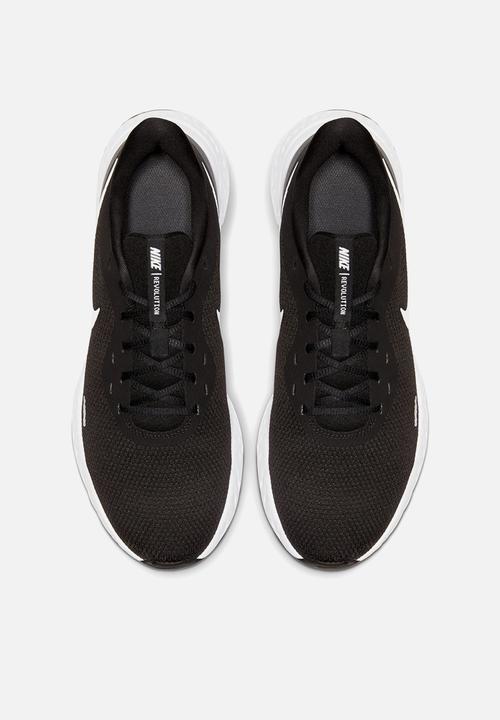 Nike - Revolution 5