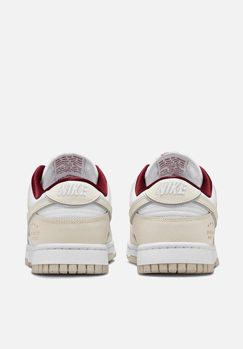 Nike - Dunk low SE