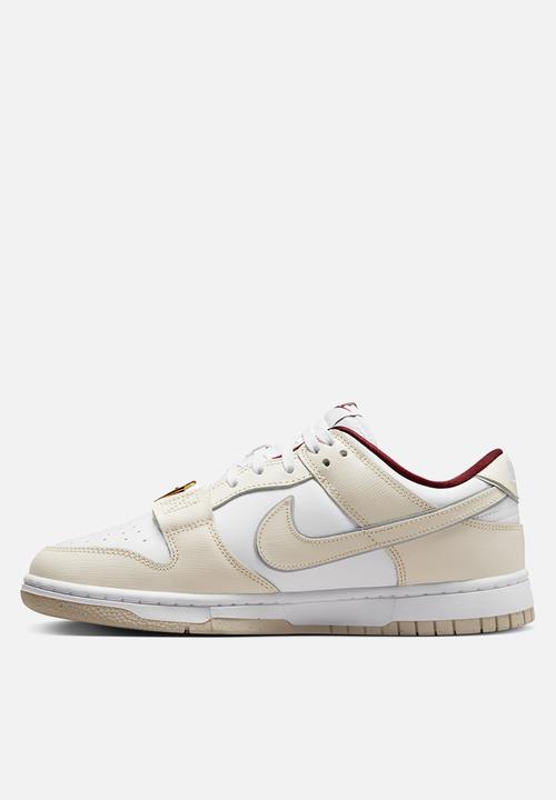 Nike - Dunk low SE