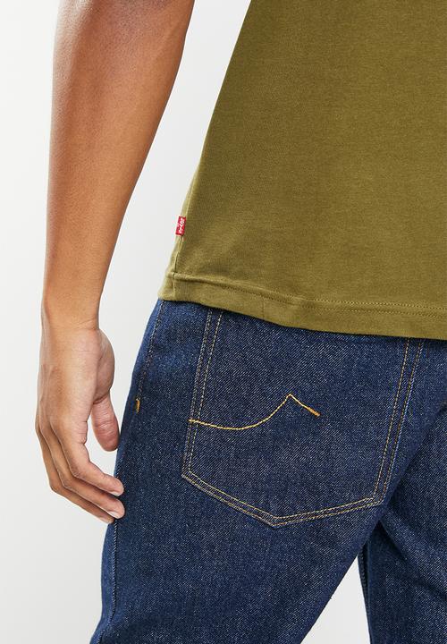 Levi’s® - outline branded grp tee - dark olive