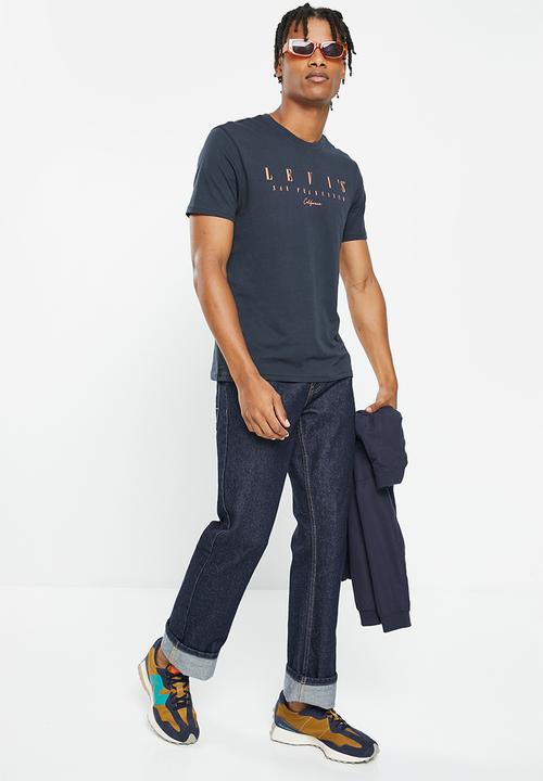 Levi’s® - blrmt graphic crewneck - carbon