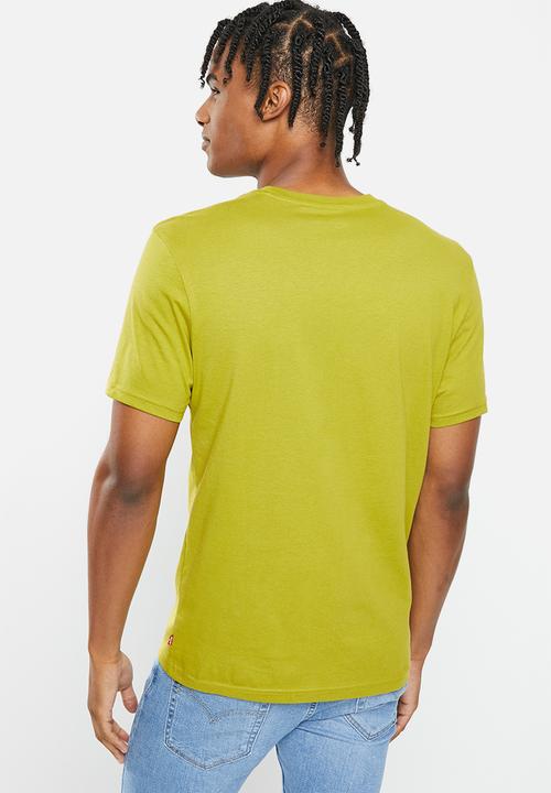 Levi’s® - Outline branded grp tee - camping gear
