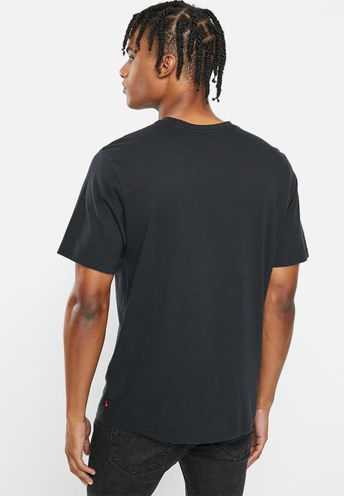 Levi’s® - Short sleeve relaxed fit tee strauss art haus cavi - black