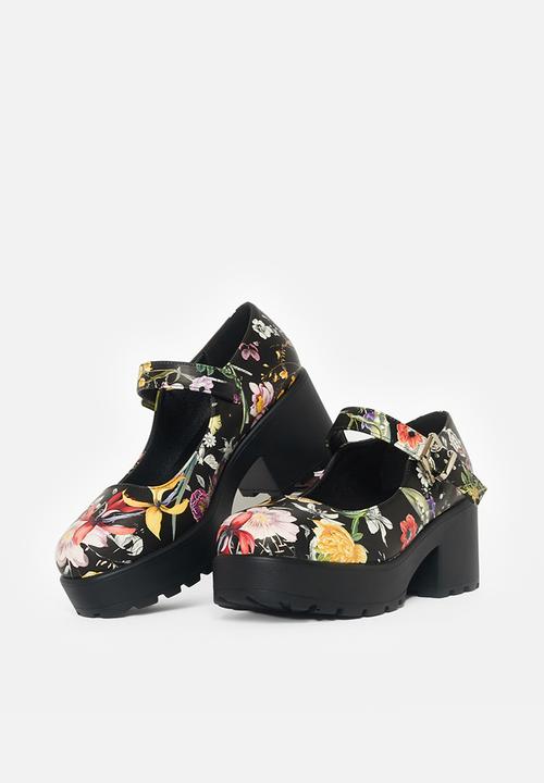 Koi Footwear - Tira mary jane - black floral