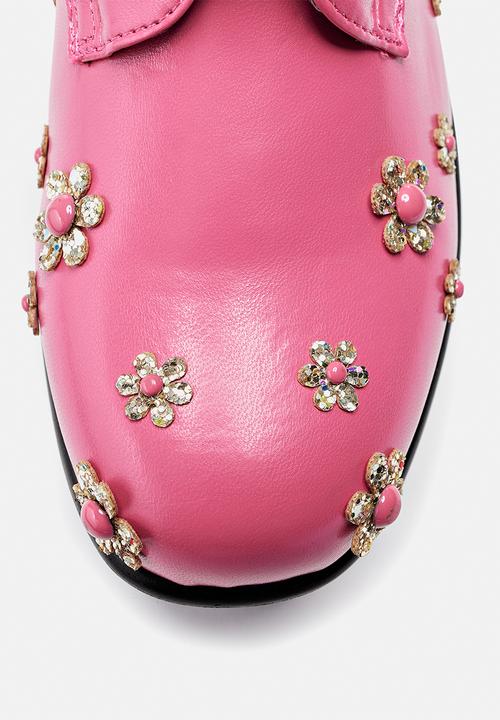 Koi Footwear - A stolen bloom lace up - pink flowers