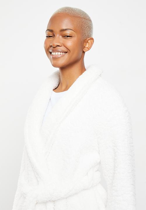 Cotton On - The hotel luxe snuggle robe - white