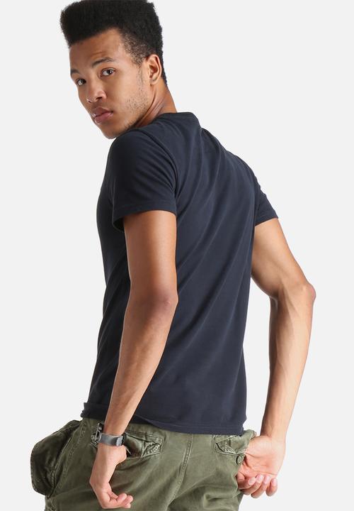 Superdry. - Sporting Goods Tee