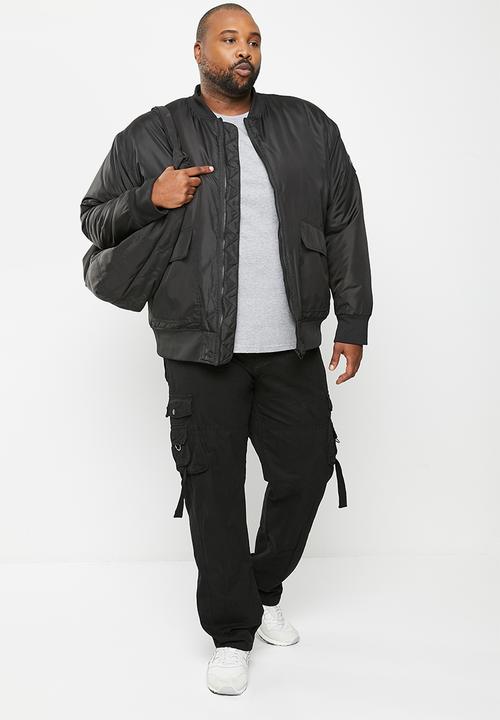 basicthread - Enzyme washed utility plus belted chino - black