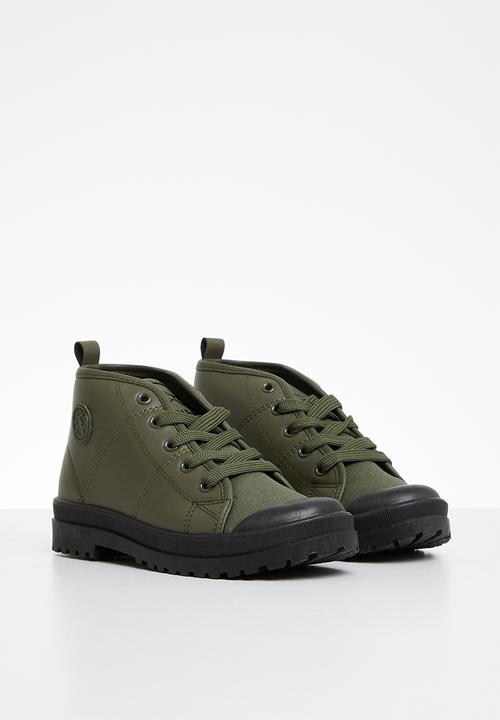 SOVIET - K montgomery - olive & black