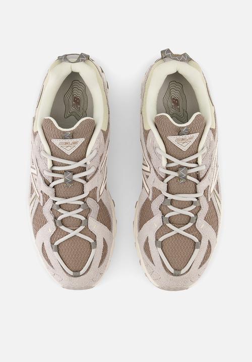 New Balance  - 610 v1