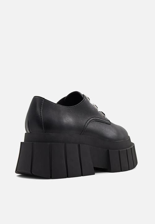 Call It Spring - Shae brogue - black