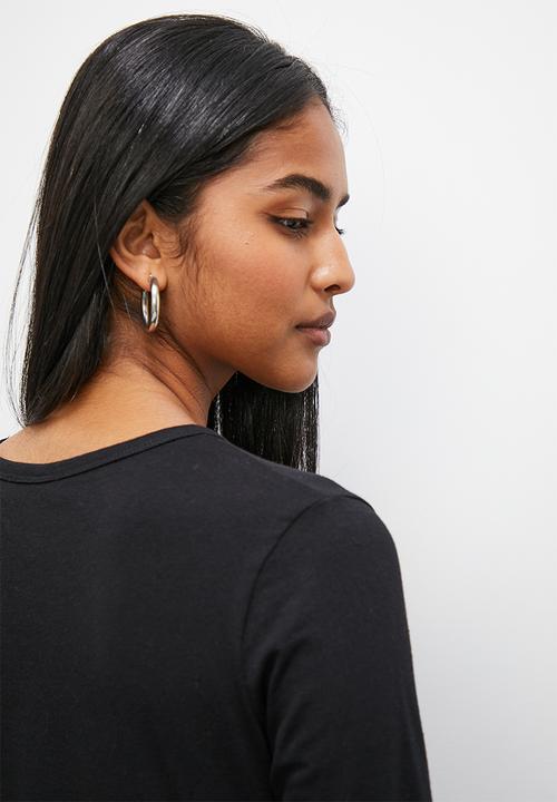 Superbalist - 2 Pack long sleeve crew neck cotton lycra top - black and white