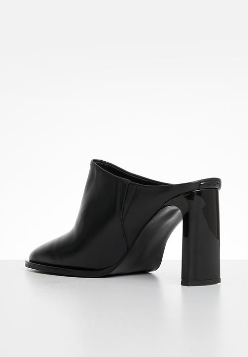 Calvin Klein - Curved stil mule 80 - ck black