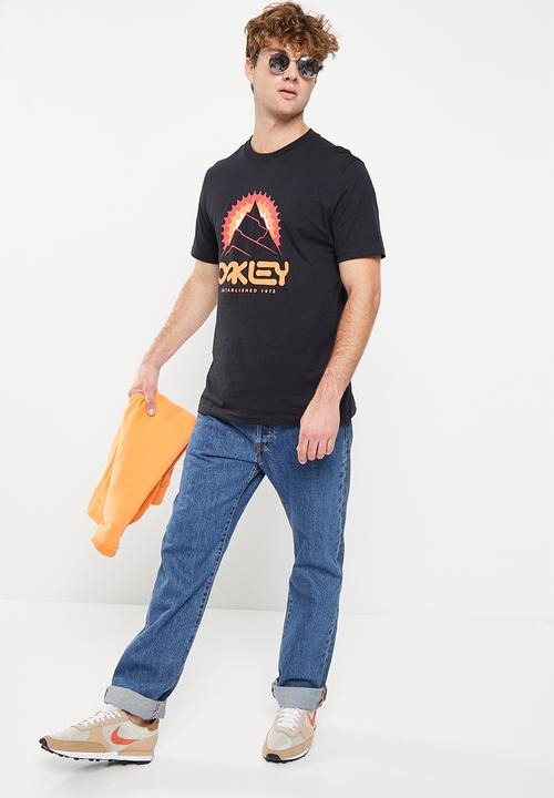 Oakley - Mountains out b1b tee - blackout