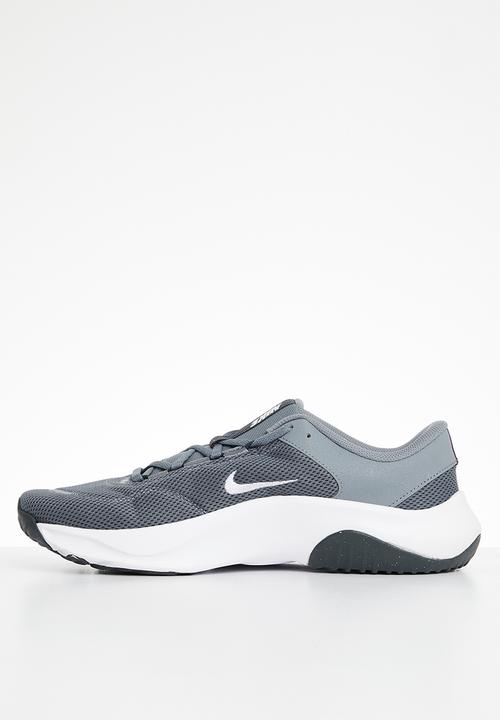 Nike - Legend essential 3 next nature