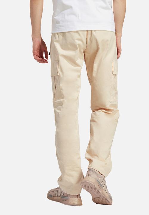 adidas Originals - Adventure nature awakening cargo pants- sand strata