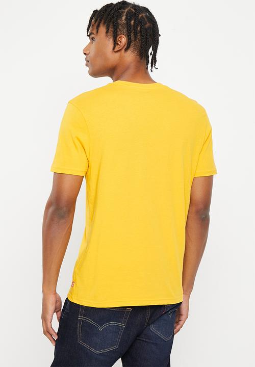Levi’s® - tire wing grp tee - golden rod