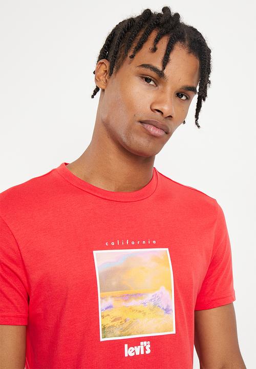 Levi’s® - artists mountain grp tee - poppy red